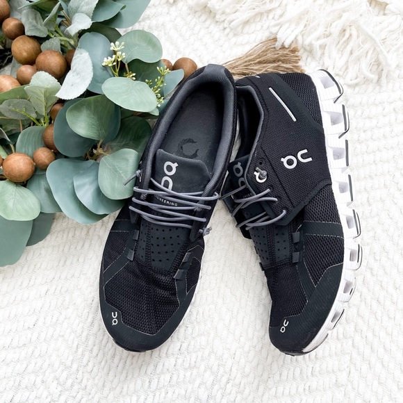 On Cloud Shoes - On Cloud |  2.0 Swiss Engineering Athletic Running Shoe
